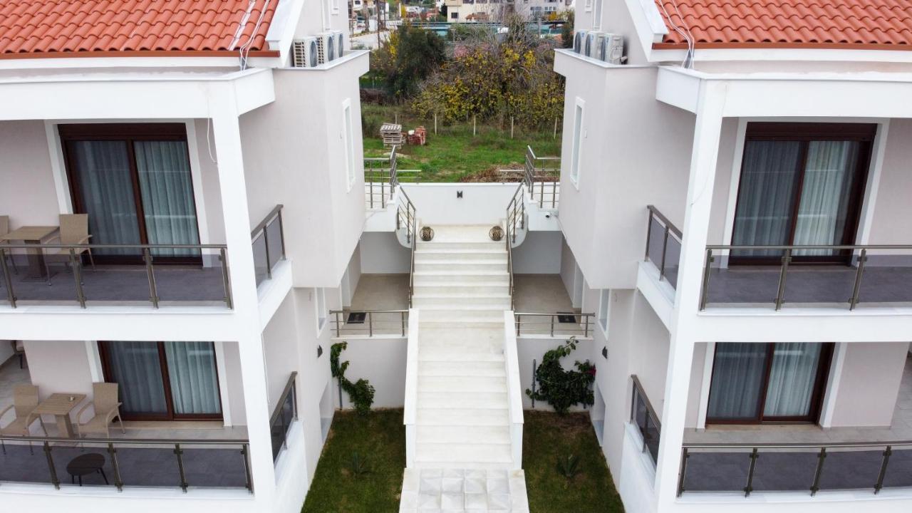 Kalli'S Apartments Nikiti  Exterior photo